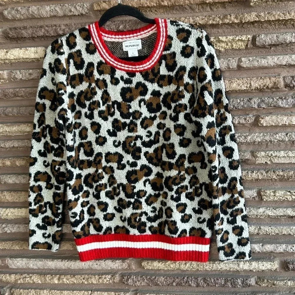 For the Republic Leopard Print Red Stripe Trim Sweater Size Small - Picture 1 of 6